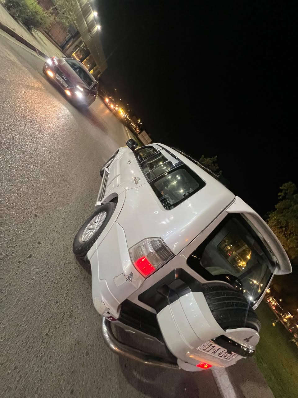 السلام عليكم 
للبيع باجيرو كويتي 2010
محرك 3500 ستة سلندر سبعة راكب
تبريد 3 قطع تبريد جيد مري شفط وتخم تاير جديد
رقم بغداد الإنكليزي الجديد بأسمي
بيها صبغ 3 قطع فقط
السعر 125 وبيها مجال بسيط
للأستفسار أكثر الاتصال ع هذا الرقم
***********
