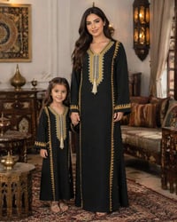 كلابيات مصرية • أم وبنت • وصول جديد