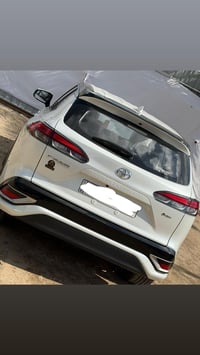 كورلا فرونت لاندر للبيع موديل 2024 سياره زيرو ماشيه 5الف سياره فول موا...