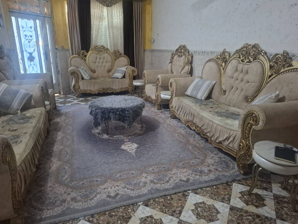 طخم قنفات نوع  ملكية الكلاسيكي الملكي تركي خشب الزان
 للبيع  سعر ٥٠٠ الف للتواصل مراسله الصفحه عمارة, ميسان


**إذا كنت صاحب هذا الإعلان وتريد حذفه لأي سبب، رجاءا أرسل رسالة إلى الدعم الفني**