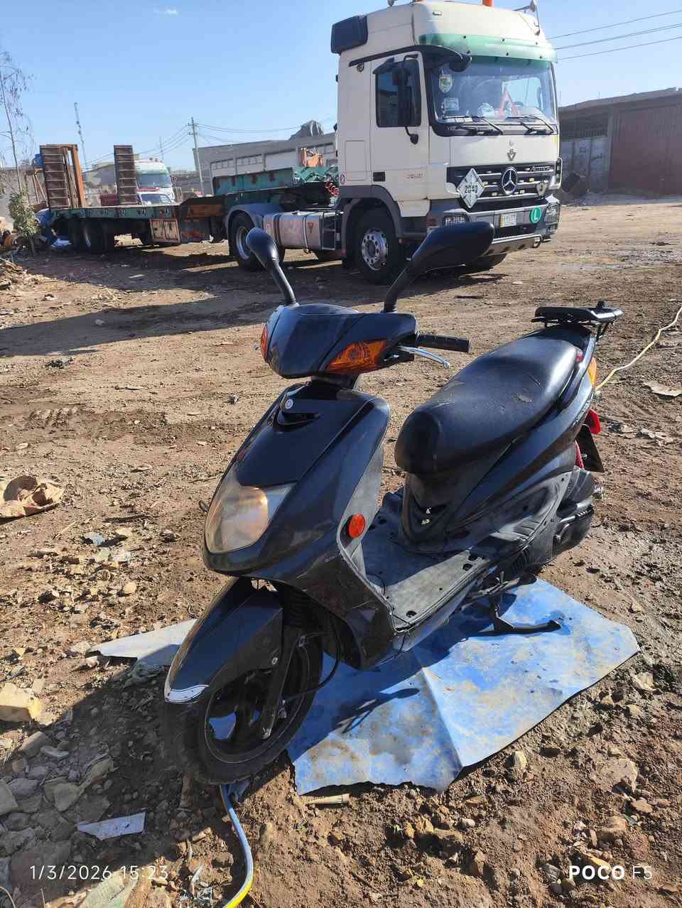 سكنس ياباني لبيع دراجة كاملة مكملة ونضيفة مكاني حي وار ***********متواجد واستاب
