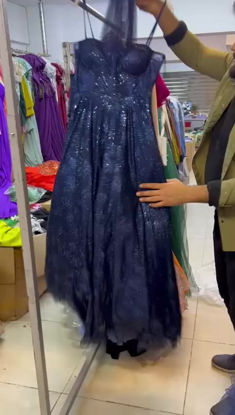 شروة فساتين سهرة  العدد 150      السعر🔥12.50$ 🔥
https://t.me/fudydy/50678

مجموعة الشروات النسائية على الواتس اب 👇
https://chat.whatsapp.com/HzKTGoJG53i0ehlUbWREFP


**إذا كنت صاحب هذا الإعلان وتريد حذفه لأي سبب، رجاءا أرسل رسالة إلى الدعم الفني**