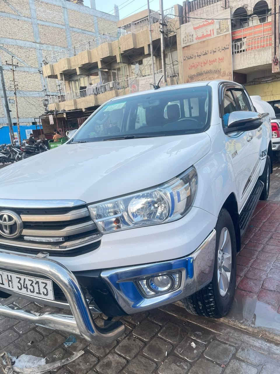 لسلام عليكم تويوتا 4 ويل كويتي موديل 18 عداد المسافة 63  الف قابل الى الزياده رقم  بغداد بسمي لمعرفة المزيد اتصل على *********** حجي صفا
