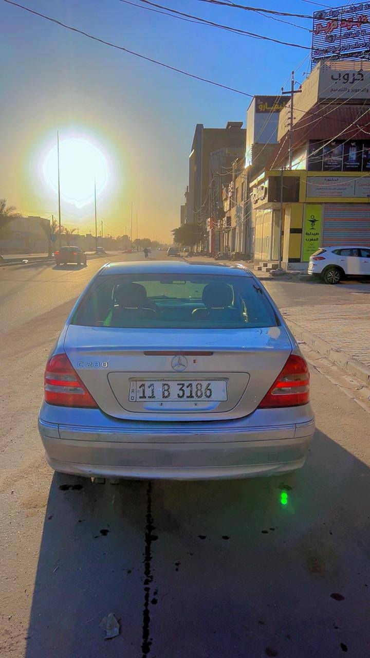 سلام عليكم مارسدس c280 موديل 2007 مكينه 350 كير جديد حداديه بيه نقص دبلات تبريد شغال تدفئة شغاله تدفئة كشنات كشنات كهرباء جلد فتحه حساسات سياره حلوه بيه نواقص بصيطه رقم بغداد بسمنه تحويل ثاني يوم للبيع او مراوس مكاني نجف اي ستفسار خاص او واتساب ***********
