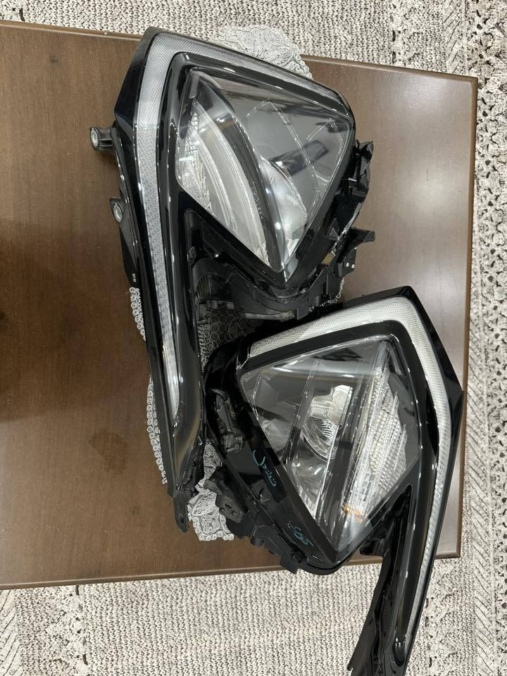 سلام عليكم 
زوج ماصدات سبورتج 
كوري اصلي للبيع 
للتواصل ***********
