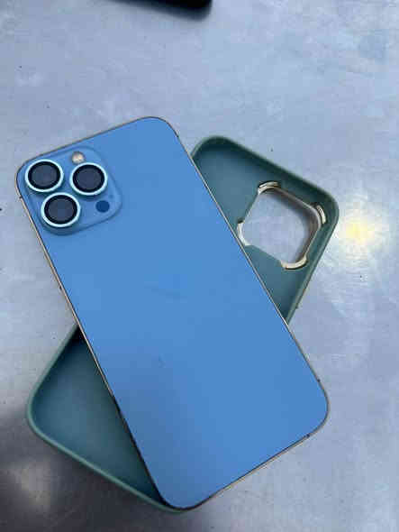 السلام عليكم
ايفون مستعمل نظيف ١٣ برو ماكس
مبدل شاشه
بطاريه
مع الملحقات
 كارتون
شاحن باور
سماعه
شاحنه
مع بكج كامل
مكاني بغداد
توصيل ماعندي
***********
