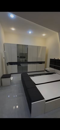 غرفة نوم منشأ تركي اصلي للبيع بعدها جديده  نسبة نضافتها  95  كامله اي ...