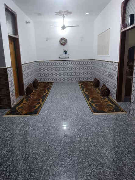 دار مساحته ٢٠٠طابو زراعي سند ٢٥ تحويل مباشر يحتوي علئ غرفتين نوم هوال اومطبخ اوستقبال اوصحيات دخليه اوخارجيه طارمه جبيره بناء طابوك بناء جديد  السعر ٦٥مليوان العنوان حي المرتض الثاني قرب حسينيه الزهراء الاستفسار اكثر ***********
