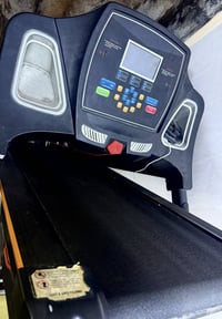 جهاز جري للبيع اخو الجديد يتحمل وزن اكثر من 120 وبي ماطور تكسير شحوم ه...