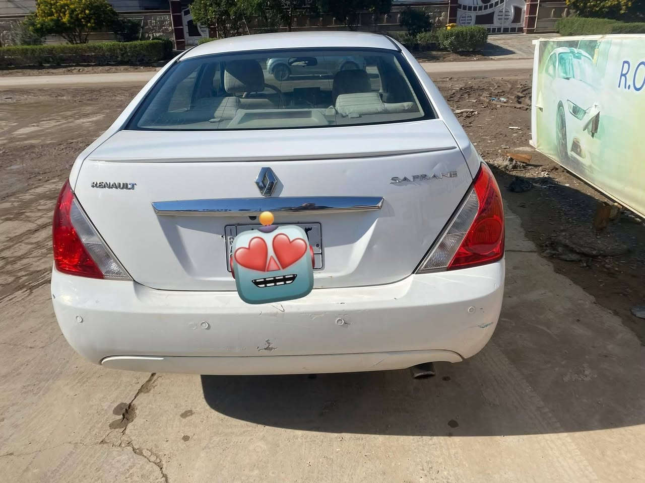 سلام عليكم سيارة للبيع رينو سافران ٢٠١٠ سيارة جاهزة كير مكينة حدادية كفالة السيارة فول مواصفات فتحة السيارة خليجي الشركة العامة سيارة كلش حلوة مكان ديوانية الشراي يتصل ويدلل *********** السونار مرفق السعر ١٠٥ وبيهة مجال الشراي يتصل ويدلل *********** مكلف بالنشر
