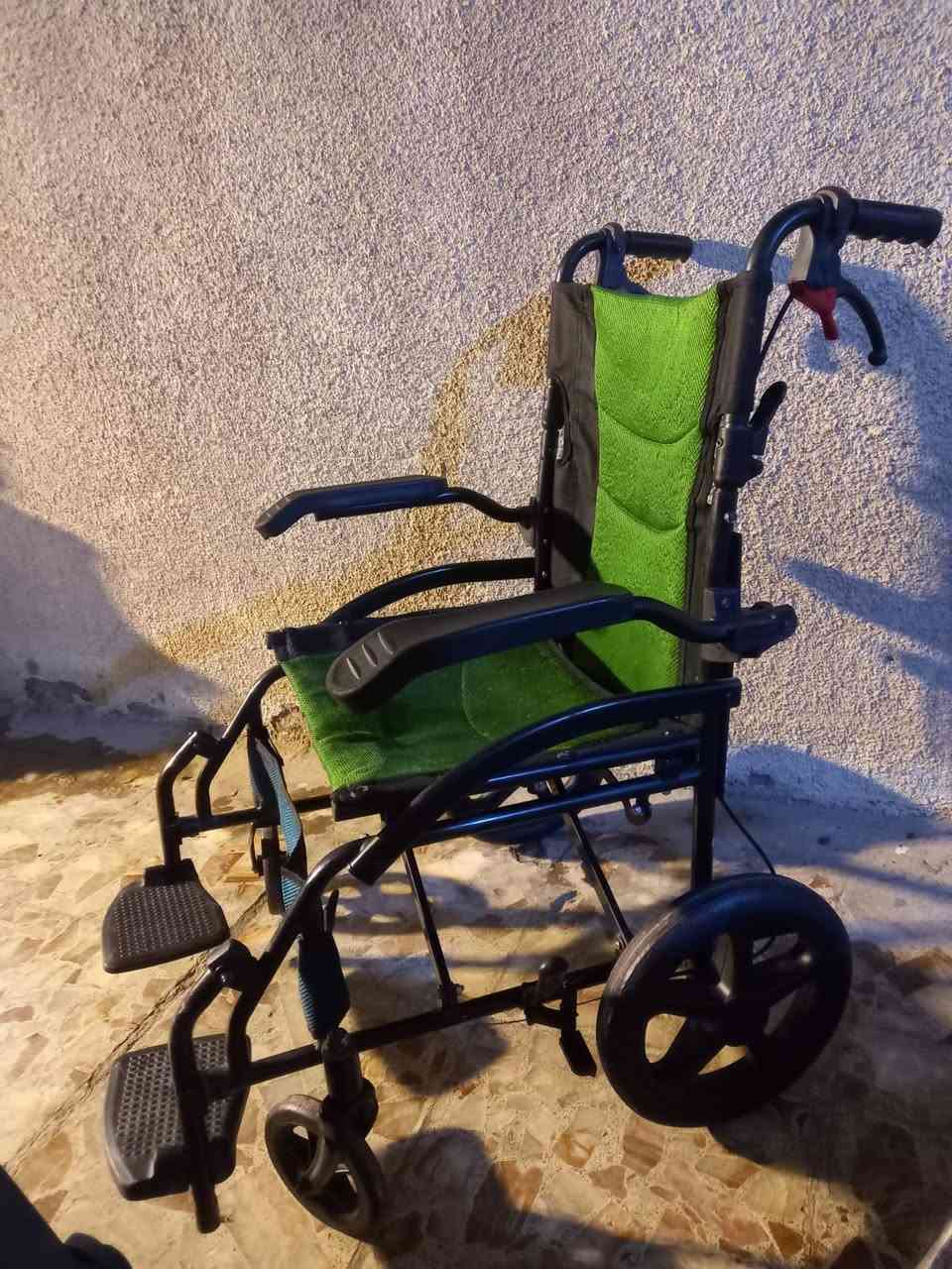 متوفر كرسي دفع خفيف الوزن اما بالنسبه شكد يشل وزن ما عندي علم بيها
بغداد مدينة الصدر


**إذا كنت صاحب هذا الإعلان وتريد حذفه لأي سبب، رجاءا أرسل رسالة إلى الدعم الفني**