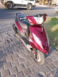 مرخصه مدير الكروب جيتي ار للبيع مكينه ما مفتوحه كهربائيات شغاله نكره س...