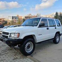 ايسوزو ٢٠٠٠ • ٣٠٠٠ سي سي • دبل ايربگ