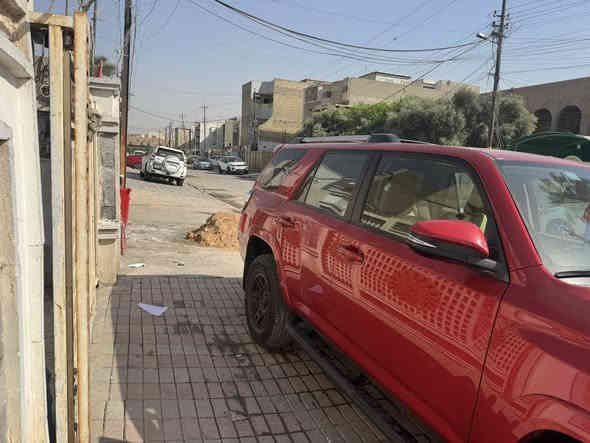 السلام عليكم تيوتا فورنر مديل 2023 وارد امريكي بيها جاملغ امامي بدون دواخل صور لحادث بلمنشور رقم بغداد فول مواصفات 7راكب بصمه   فتحه سقف        كشنات كهرباء تدفئه بلكشنات محرك 6سلندر 5جام كهربائي لسعر 310 مكانها بغداد ممتواجد عل فيس مبايل ‭0770 966 4497‬
