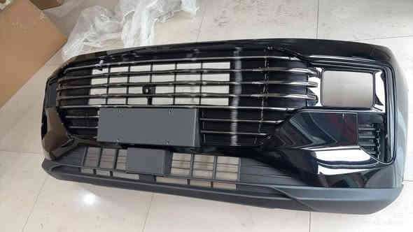 السلام عليكم 
تتوفر جميع اكسسوارات و قطع غيار جيتور  
بكل فئاتها
شنو تريد موجود سواء كماليات او قطع غيار 
•
لايتات 
بونيد 
بيبان 
جاملغات 
جام 
صندوق 
دسكات 
درع امامي حديد
 بوكس جانبي 
ارضيات 
دوشمة 
شباك امامي 
قبضة كير كرستال 
واقيات طين 
بطاين 
بلوجكترات 
بك لايتات 
ترايش 
ايرباكات 
بلكات 
فلاتر شوته 
فلاتر تبريد 
حناح خلفي 
سيبايه سقف 
لايتات شكل ديفيندر 
يدات ابواب 
دعاميات امامي خلفي 
فيتبمات
دبلات 
طبله 
بوش
غراض صدر عام امامي خلفي  
و بعد هواي غراض
كلشي موجود
•
•  
•
✅ شنو تريد للجيتور موجود بكل الفئات 
داشينك 
T2 
T1
X70 
X70 plus 
X90   
و بأسعار تنافسيه جدا
•
و يوجد توصيل لكل محافظات العراق 🚚
•
***********
