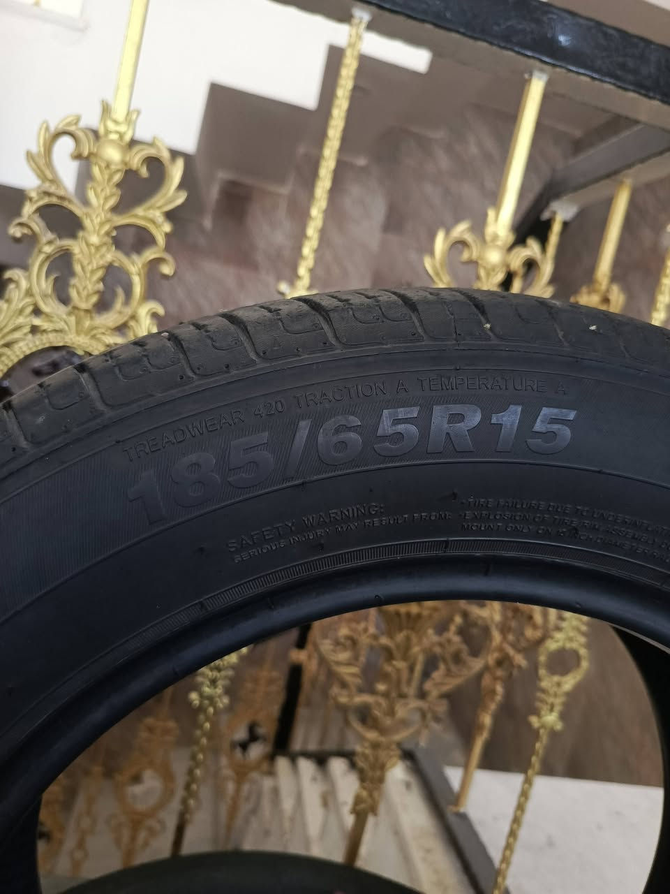 السلام عليكم من رخصت لبيع تخم تايرات حجم 185/65R15 نضافتهن وسط قيم وخذ مكاني بغداد  مدينه الصدر


**إذا كنت صاحب هذا الإعلان وتريد حذفه لأي سبب، رجاءا أرسل رسالة إلى الدعم الفني**