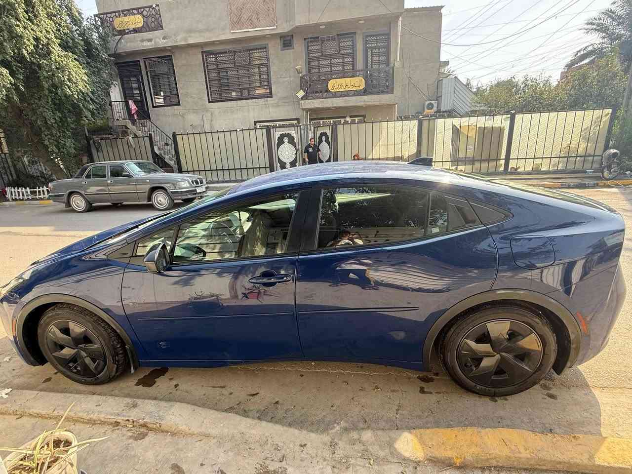 سيارة بايروس كوريلا موديل 25 ماشيه 8000 الاف رقم بغداد ثاني يوم تحويل كفاله عامه من شواصي مدل بيه 3 قطع بنيد  جاملغ الامامي المكينه برغي مامفتوح بيه شي السعر 185 ورقه اتصال ***********
