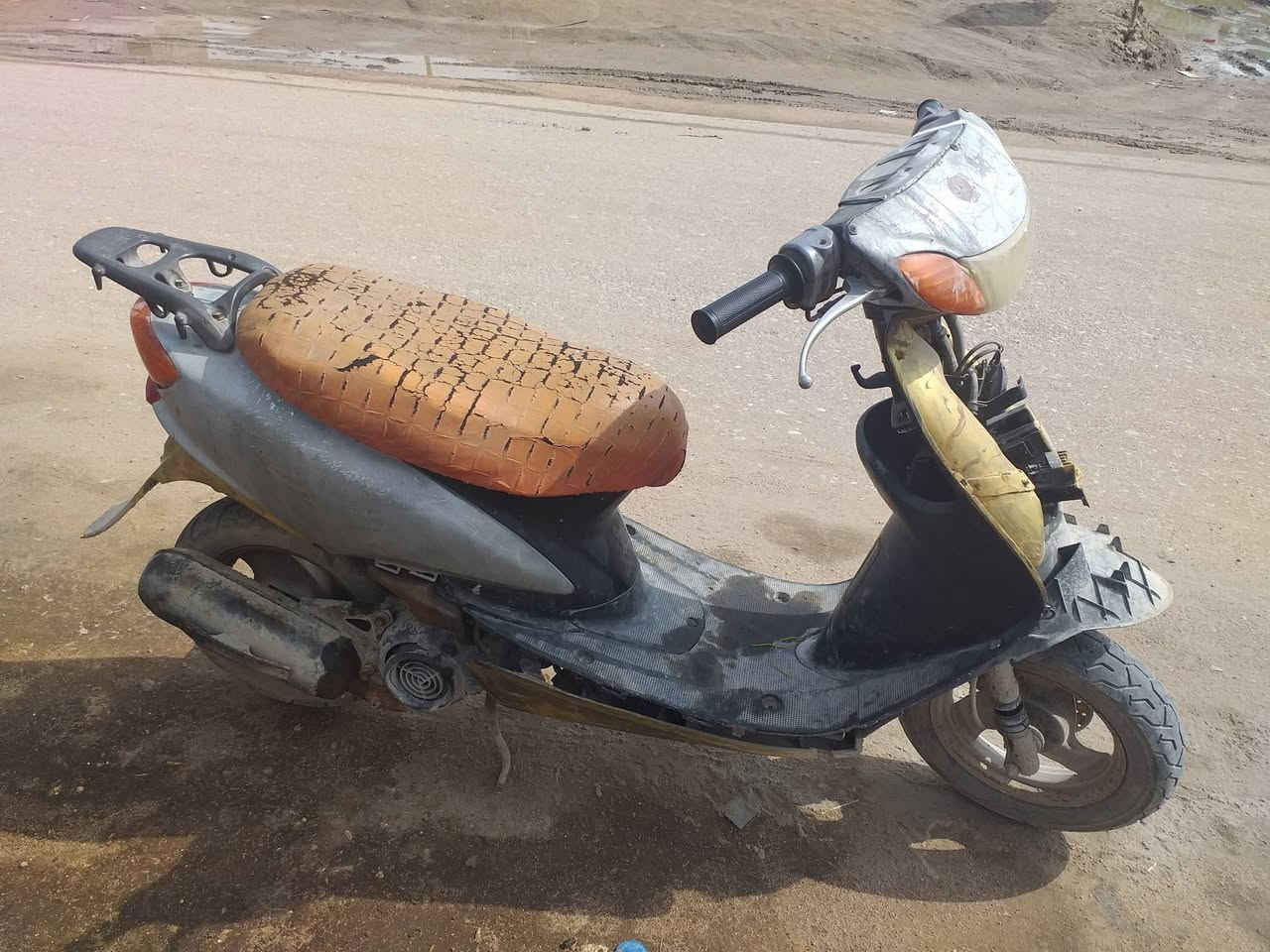 دراجه عصفوري شغاله هندر -سلف للبيع العنوان قضاء المدينه منطقة العباره قرب مطبعه الشهد رقم هاتف ***********
