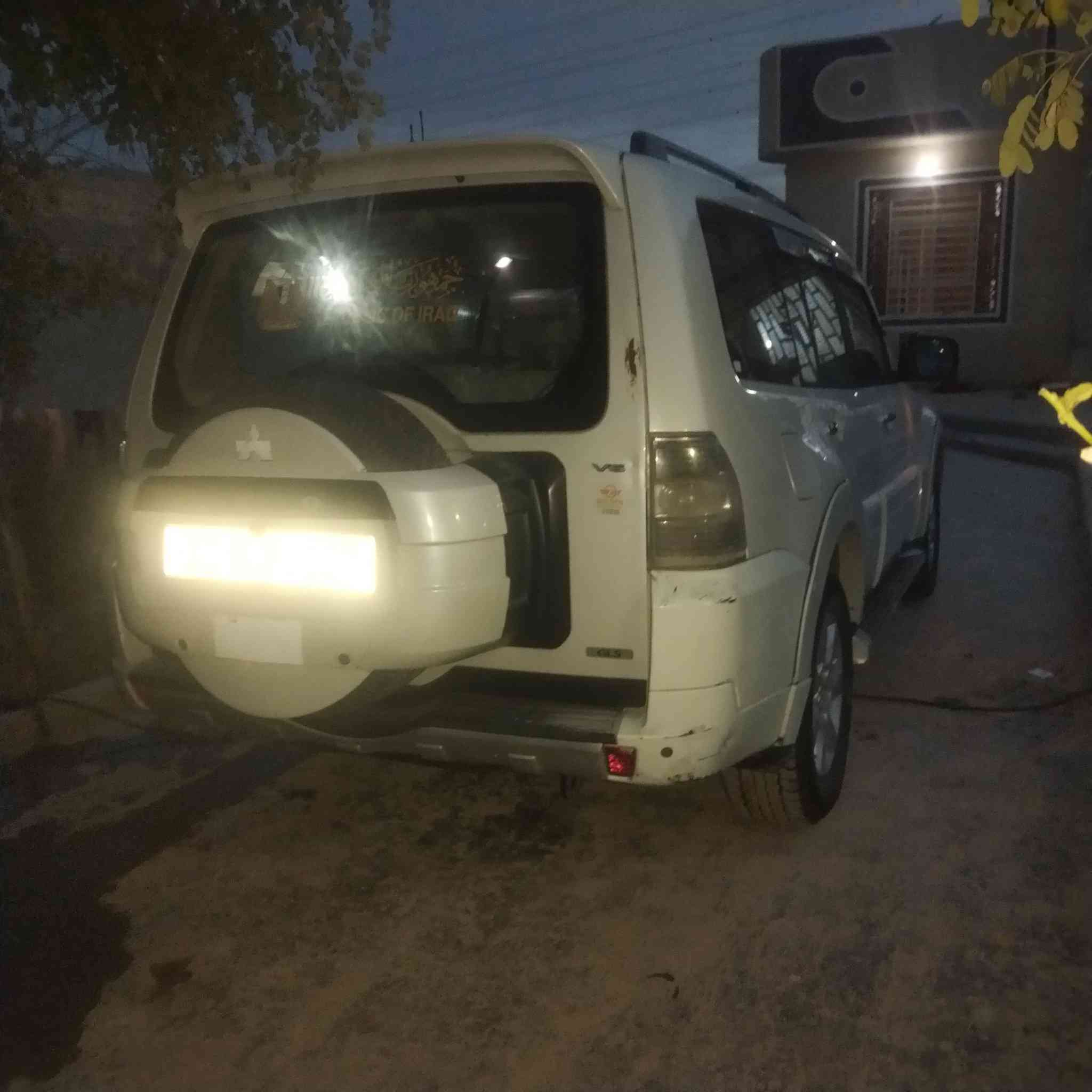 السلام عليكم سياره باجيرو 2010 حبتور واحد علئ واحد فول موصفات سياره كفاله عامه ماعده صبغ في باب السدر وباقي كفاله تفحص علئ السونر محرك 3500 مكفول كير مكفول سياره جاهزه مال جناي مكاني نجف
السعر 130 وبيه مجال للشراي اتصل وبيك خير وتدد ***********
