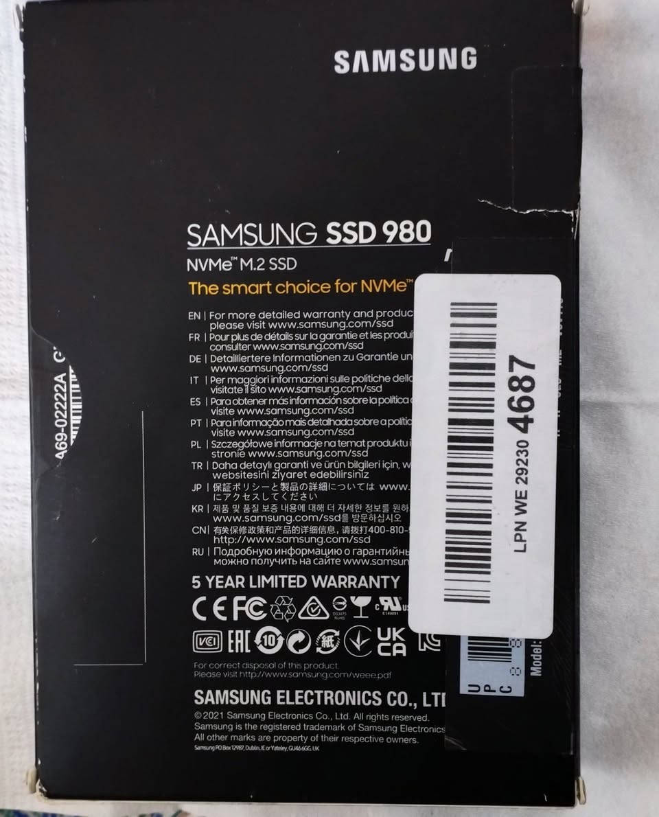 هارد ssd nvme M.2 1T
Samsung 980 جديد open box
سعره 155 الف 
صورة الإثبات CrystalDiskInfo موجودة بالمنشور
للتواصل خاص او واتساب ***********
