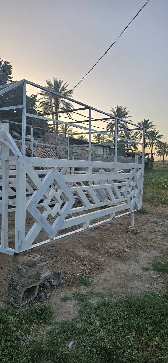 محجر للبيع ٣٥٠ وبي مجال الجادر حيل  نضيف ستخدام ٦ اشهر سعره وحد 
بغداد اللطيفيه الشارع العام
***********
