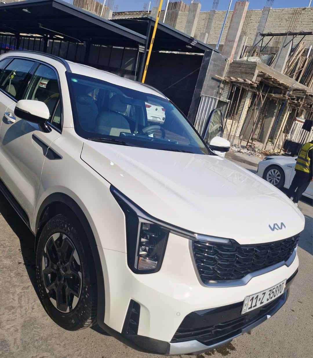 السلام عليكم
سورنتو 2025 NIM رقم بغداد ماشيه 8 كم فقط زيرو بعدهي بتبديله الدهن الاولى من الشركه شرط زلغ مابيهه محرك 4 سلندر ويل 18 سعر 285 مكان السياره بغداد البنوك للاستفسار الاتصال على *********** غير متواجد عالفيس
