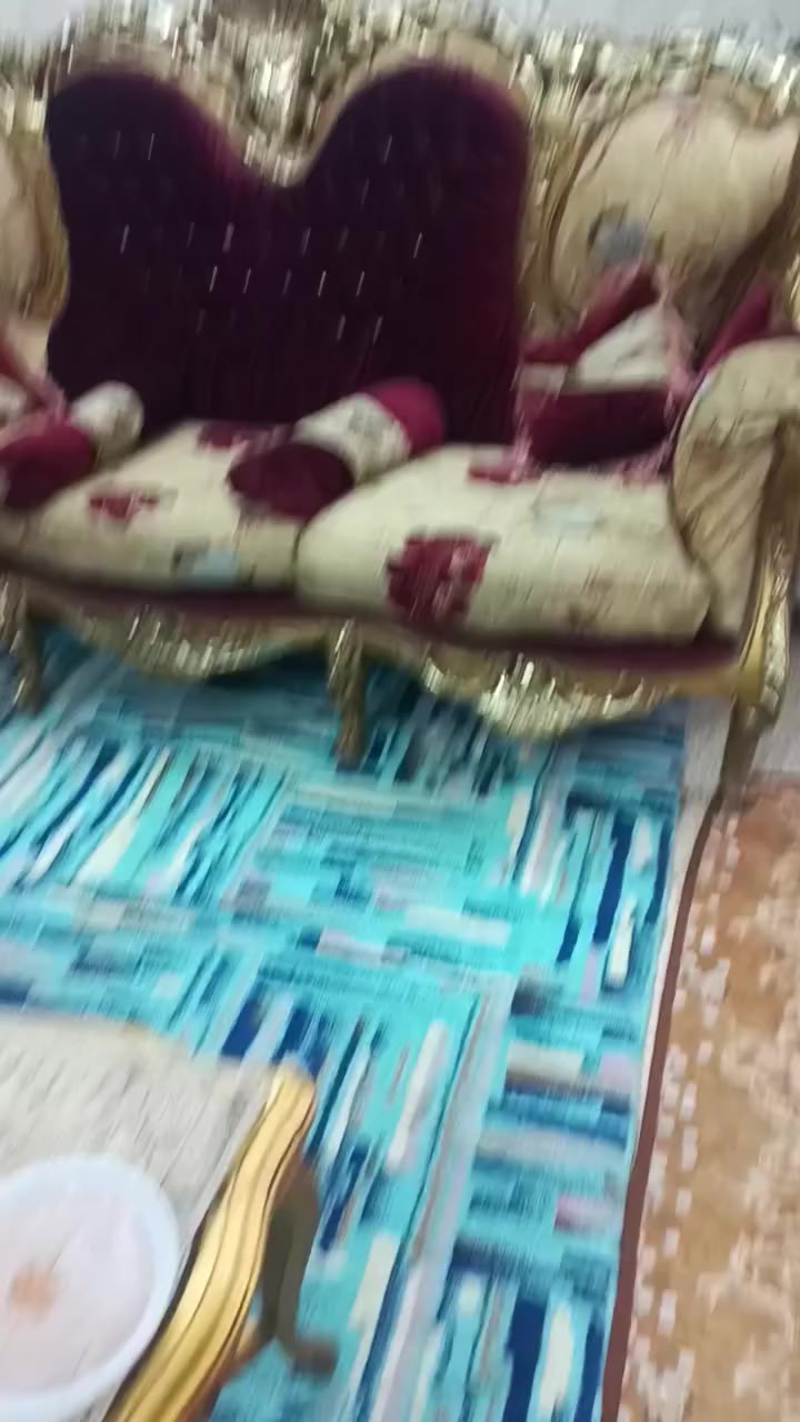 السلام عليكم عندي غراض اللبيع مكاني بغداد أبو دشير ***********
