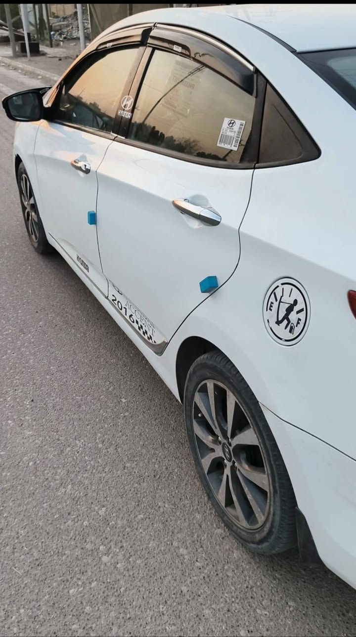 السلام عليكم
اكسنت موديل 2016 مكفوله ماعدا باب الامامي الأيمن مبدل اصلي يعني مو تجاري تبريد شغال تخم تاير نظيف رقم ذي قار انكليزي سنويه جديده هزه جديده

السعر 95 
***********
