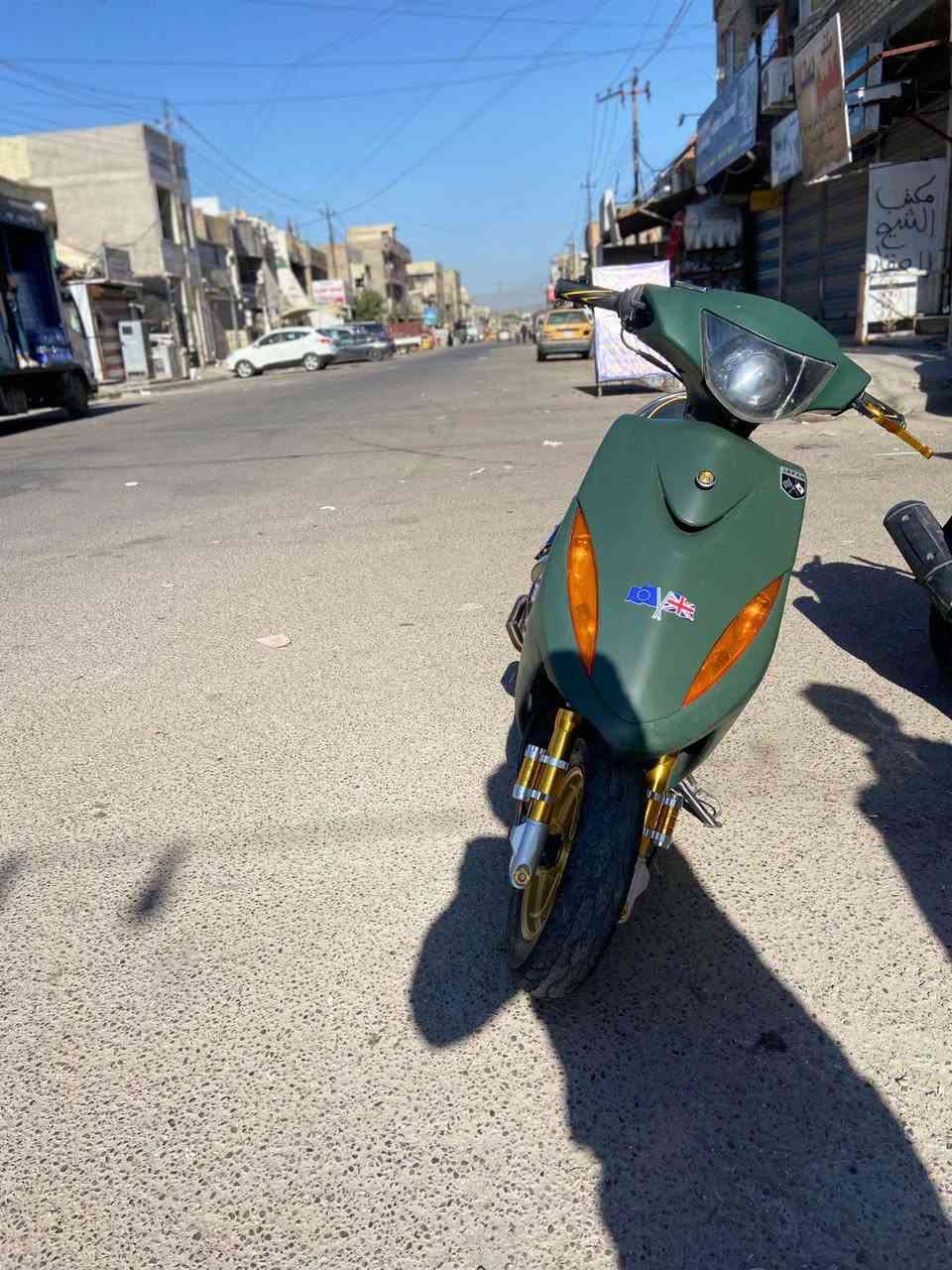 سلام عليكم ماكس عدله مزوده بوشه 55  الدراجه مصبوغه لون زيتوني طافي مكاني بلدديات سعرها 700 وبيها مجال ***********
