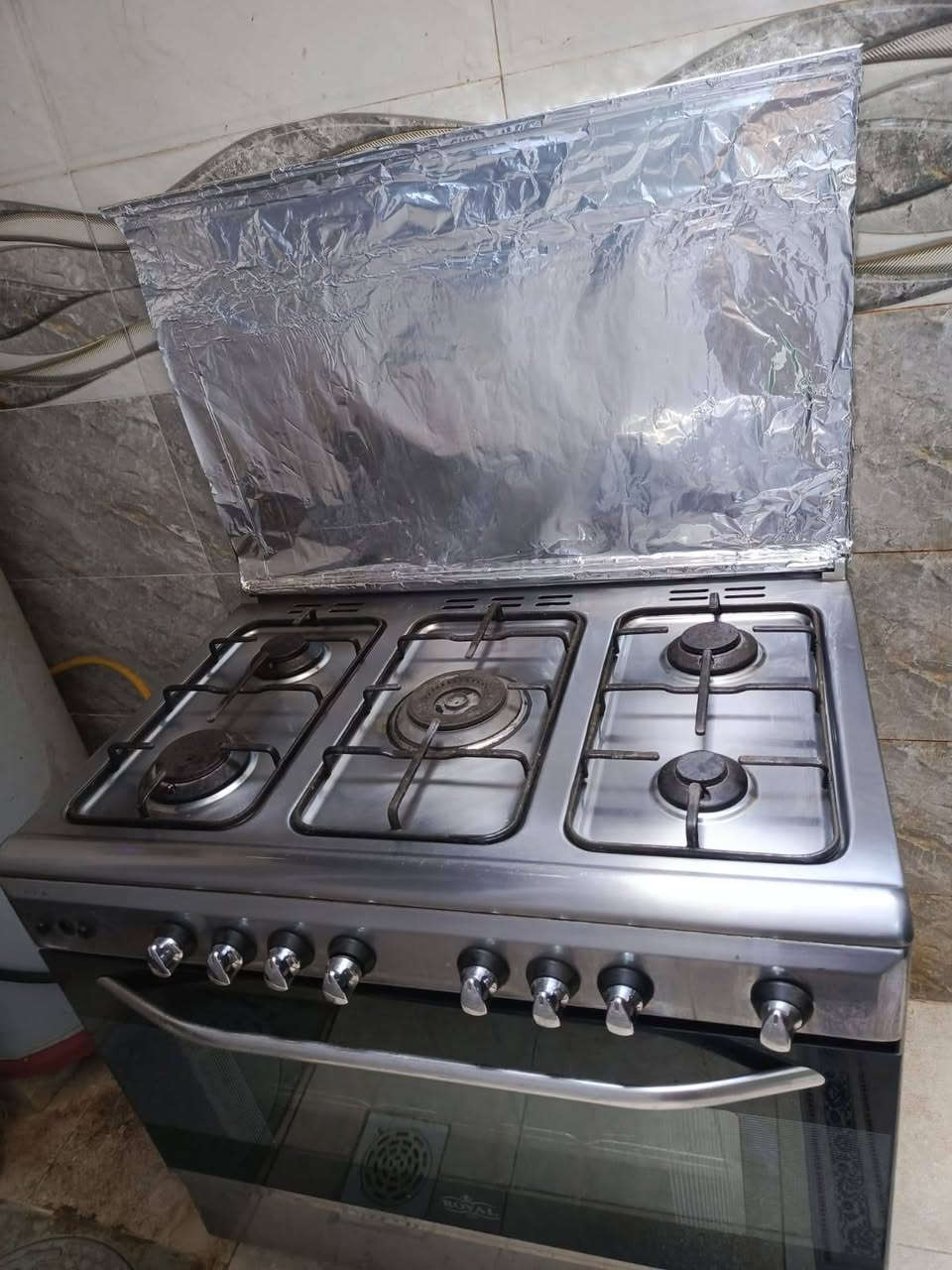 طباخ 5عيون شغال فرن شغال نظيف حيل ب 250 وبي مجال


**إذا كنت صاحب هذا الإعلان وتريد حذفه لأي سبب، رجاءا أرسل رسالة إلى الدعم الفني**