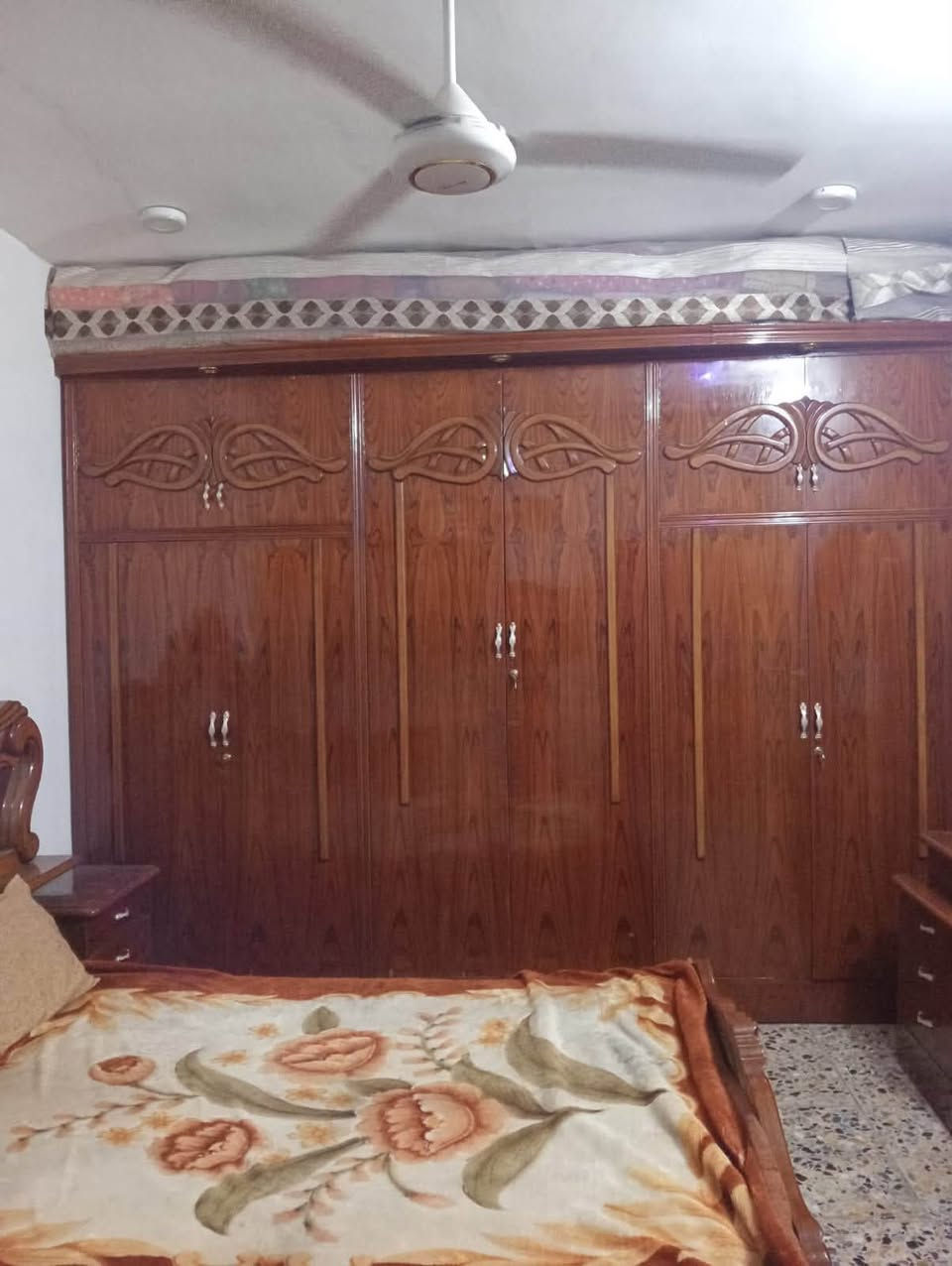 غرفة نوم اخشاب صاج عراقي سعر 550 مكان  مدينة الصدر استفسار على هذا الرقم *********** بي واتساب

