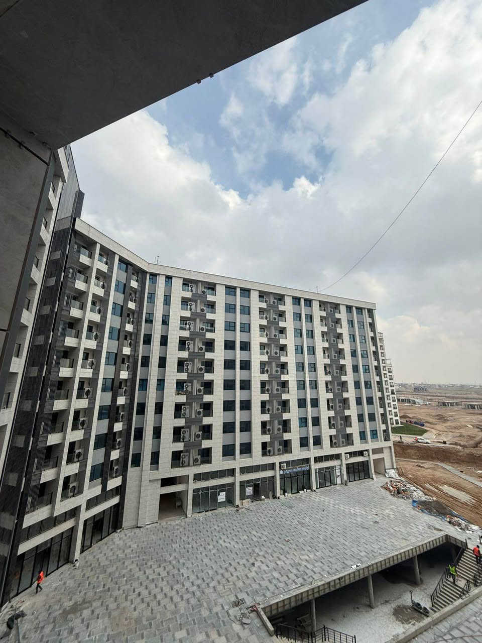 شقة ستوديو للبيع في مجمع فلوريا ستي 
يتكون من 
مساحة(65)متر
غرفة و صالة 
مطبخ مجهز كامل 
صحيات 
قسم مرجان بلازا 
بنضام نقدي 
سعر كلش مناسب 
للمزيد من المعلومات عن الشقة اتواصل ويا الأرقام التالية واتساب /زيدان 
***********
*********** أربيل, العراق
