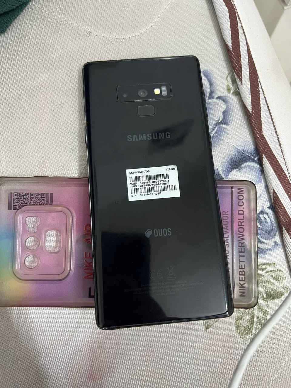 كلكسي نوت ٩ شرق اوسط دبل خط
ذاكرته ١٢٨ نظيف 

بطاريه ٥٠٠٠ 

الجهاز دبل خط شرق اوسط 

مكاني بغداد / البياع 

سعره ٢٠٠ وبي مجال للشراي 

للاستفسار اتصل ***********
