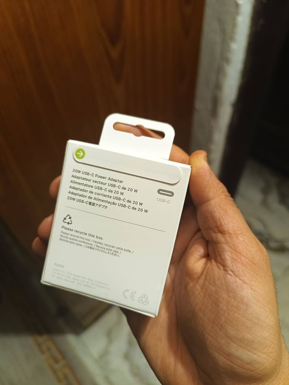 شواحن ايفون اصلي كبس شركة 
اورجنال تايب سي
السعر ١٠ الاف دينار للمفرد
جمله على ٦ الاف 
كلهن كبس شركة


**إذا كنت صاحب هذا الإعلان وتريد حذفه لأي سبب، رجاءا أرسل رسالة إلى الدعم الفني**