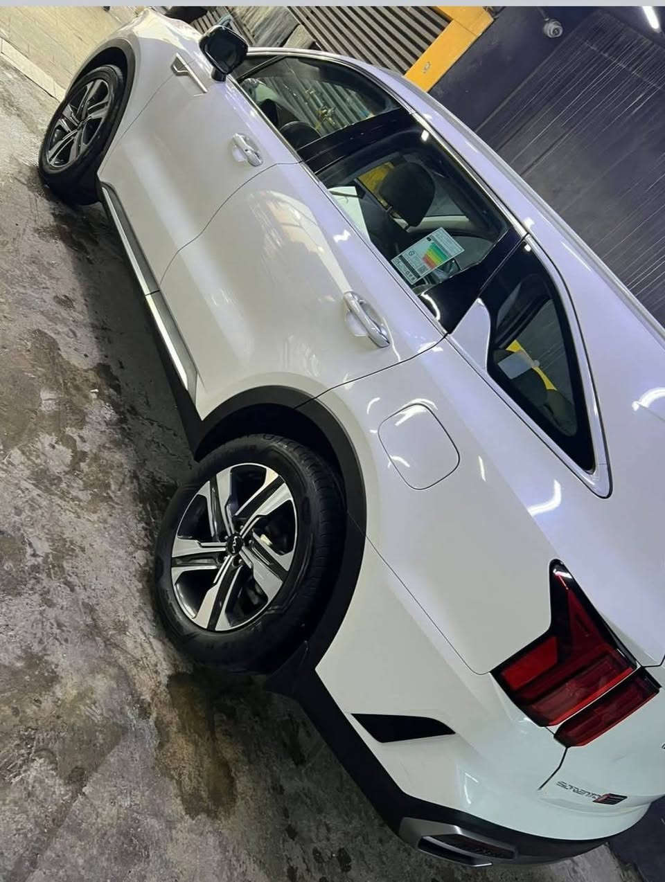 السلام عليكم اخوان للبيع سيارة سورنتو موديل ٢٠٢٣ السيارة رقم الجديد وسنوية باسمي تحويل مباشر السعر ٢٩٣
السلام عليكم اخوان للبيع سيارة سورنتو موديل ٢٠٢٣ السيارة رقم الجديد وسنوية باسمي تحويل مباشر السعر ٢٩٣
المواصفات:
نص فول بصمه تشغيل عن بعد شاشه نفكيشن وكار بلي و جيبي اس وبلوتوث كير ماوس 4 وضعيات قياده سايد بريك كهرباء صندوق كهرباء كراسي كهرباء حساس امامي خلفي مري شفط وترحيب 3 قطع تبريد أضائه بالدشبول و 8 الوان بيهن شاحن لاسلكي شفتات ستيرن بارد على كد شبر بالباب الخلفي ممصلح موضح بالصورة الرقم ***********
