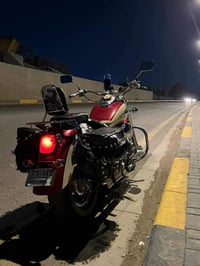 هارلي شادو 400 كير محرك مكفول مرقمة بغداد رقم قديم بس تحول يطلعلك جديد...