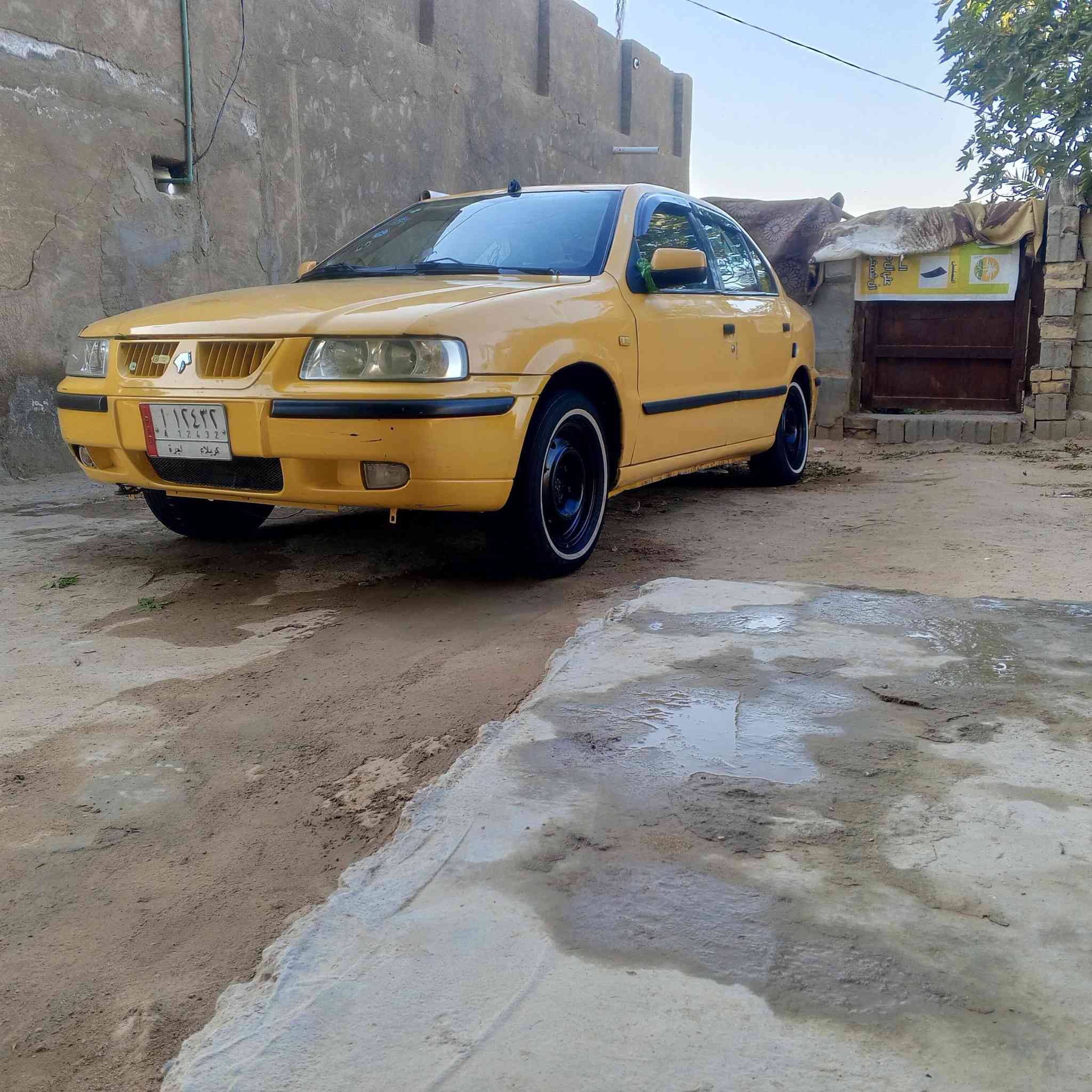 سلام عليكم سمنت الفين 11 مكفوله من ضربه ول تبديل تخم تاير باتري جديد سياره مالت جناي نضيفه وحلوه حداديه جديده عايزه بس زوج دبلات لوره كهربايات،كلهه شغاله سعر 33 وبيه مجال سنويته26 راعيهه، يريد مداور مراوس هم اراوس رقم تلفون ***********
