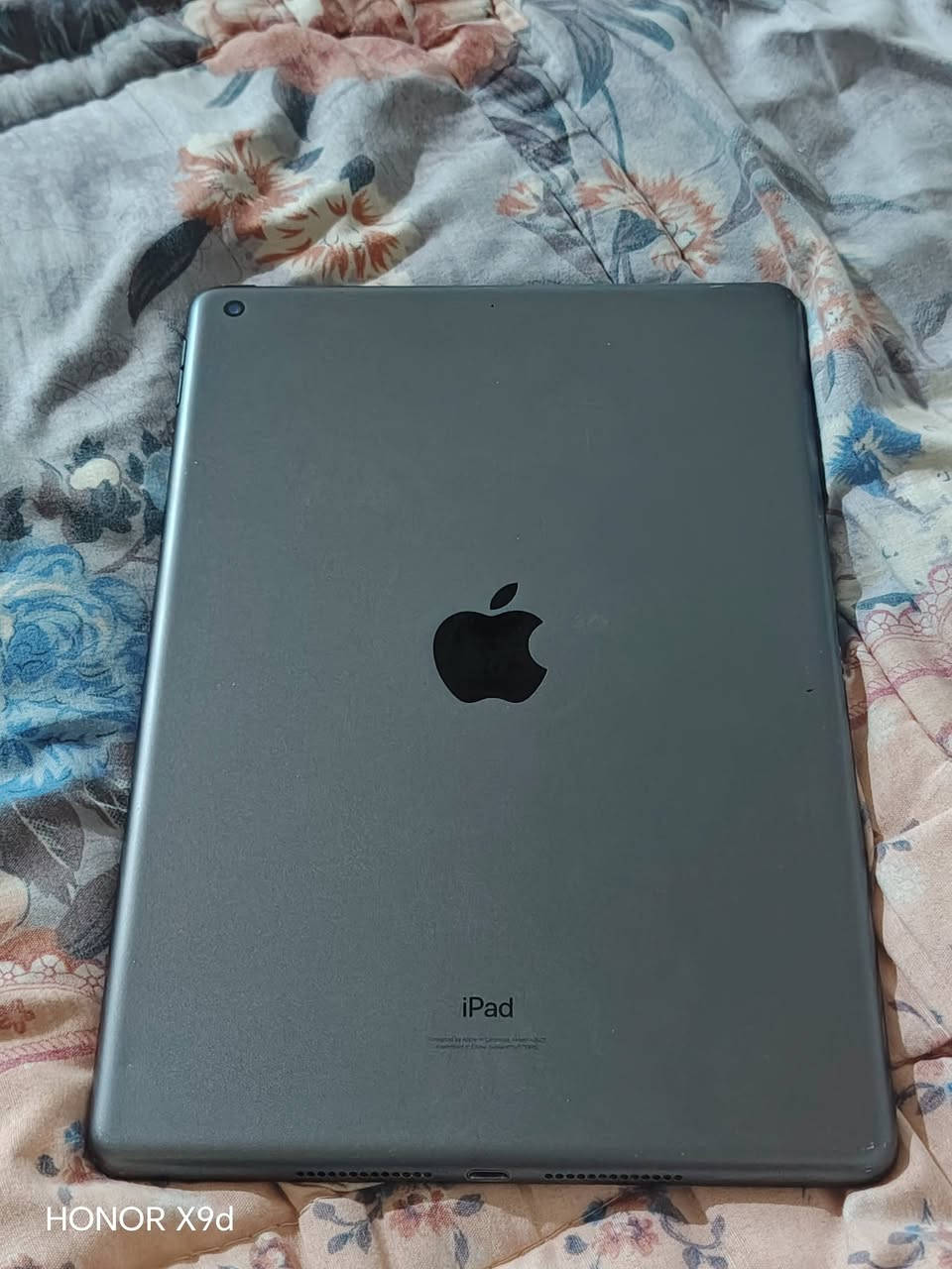 ايباد 9 ذاكره 64 ايباد صارله شهر من من ماخذي نقص بس شاهنه عنوان نجف  *********** واتساب
