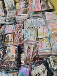 ترنجات • اسدال • برمودا • عبايات • ملابس اطفال • ملابس حريمي • لبس • م...