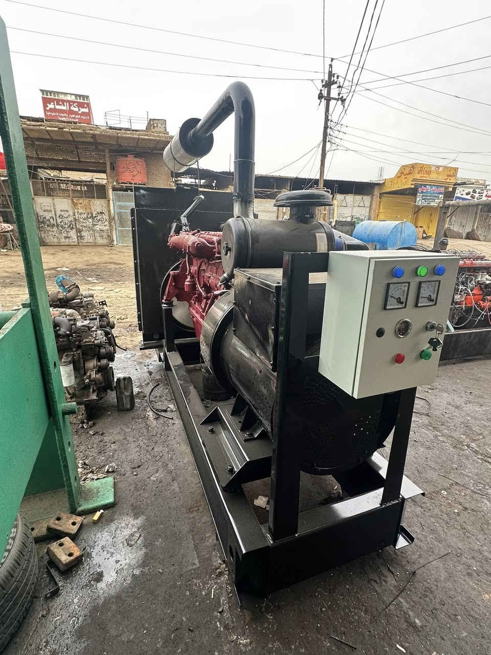 مولد افيكو إيطالي  6 سلندر سوبر خلفي 137 حجم  تسكام  جديد. ستانفورد 400KVA   نظام حماية فول اوشرط الشغل وشرط الفحـص العنوان  نجف الشرف حي صناعي قرب المصرف للأستفسار الإتصال على الرقم *********** سعر 68    يوجد توصيل لكافة المحافظات وبضمان 🚚
