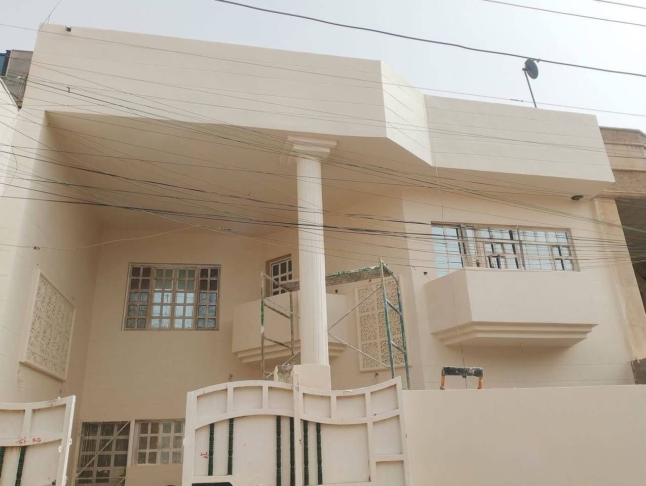 قبل العيد بيتك ويانا احلا اجمل صباغ بيوت داخلي خارجي سعر مناسب غرفة 30الف خارجي قطعي ***********واتساب وخاص مفتوح
