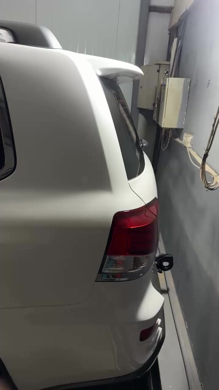 سلام عە لیکم
لیکزز ٢٠١٥
بریم فول مواسڤات
سە نە وی ٢٠٣٠  جدید
٤ لاستک دە نلوب شە ریکە جدید
ماکو سبخ ماکو تعدیل

دعامی  دعامی بیلادی
***********
مکان : سلیمانیة
