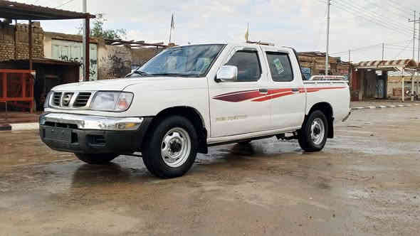 للبيع بيكم نيسان موديل 2003.  مزاد وزارة الداخليه. محرك كير حداديه كهربيات دوشمه كله جاهزه سعره 52 ورقة وبيه مجال مكان ناصريه الرفاعي مكلف بلنشر ***********
