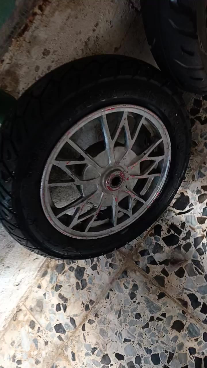 سلام عليكم شباب صلنصة مال سكنس  زاد ويالة  مال ماكس  شوي لصبغ طايح جانن متروكات قيم وخذ.بس مو تكسر اب سعرهن مكاني بغداد حي النصر  ماكو توصيل  اي استفسار طب خاص


**إذا كنت صاحب هذا الإعلان وتريد حذفه لأي سبب، رجاءا أرسل رسالة إلى الدعم الفني**