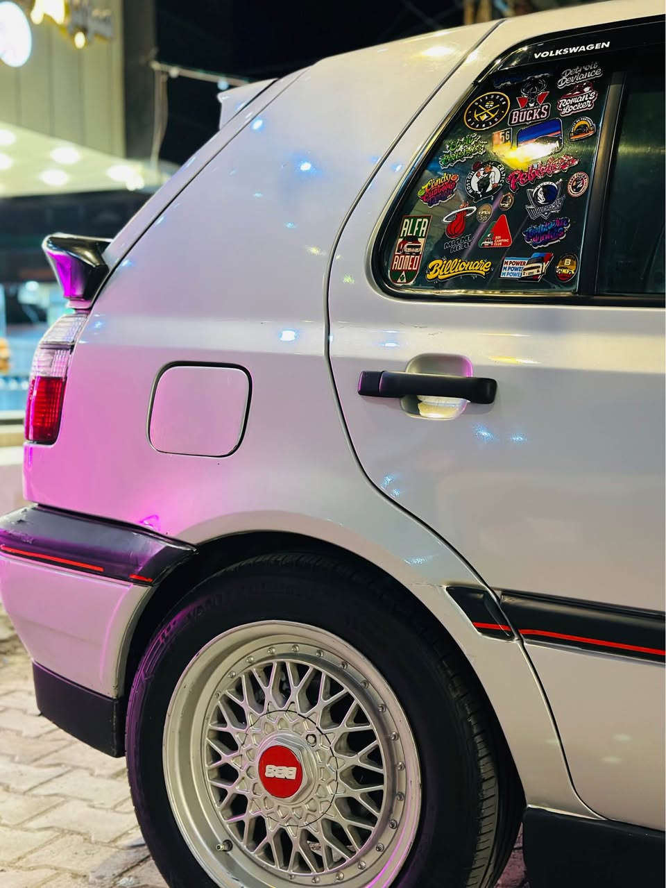 السلام عليكم
كولف 1993 mk3  للبيع 🏷️
1800 كير عادي  كير ومكينه نظيفات 🚀
تبريد ثلج ❄️
مصبوغه عام ☑️
ويل bbs رياضي مع تخم تاير جديدات 🆕
شلعه ومعدل ونشاط فول ترايك وين متريد ✈️
منظومه زنون 💡
سستم صوت دمام 🔈
رقم بغداد ( انكليزي دولي ) شرط التحويل ✅
السعر (47) وبيها مجال تشلع عيوني ✅

العنوان : بغداد المحمودية 
رقم الهاتف : ***********

واتساب 0750245960 المحمودية, بابل
