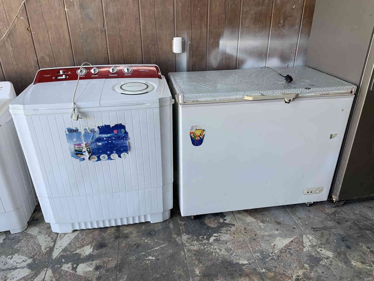 غراض للبيع
العنوان / كاني كردا  الشارع السايدين مقابل المدرسه التركيه 
رقم موبايل ***********
