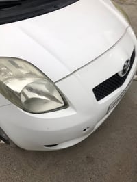 تيوتا يارس2008 خليجي بيها صبغ صفاح بسبب شخوط مابيه ضربة محرك وكير بحال...