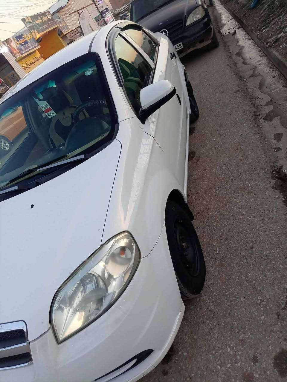 سيارة افيو مديل 2011 بدون صبغ بيه اشويه عل بارد بل باب محرك وكير نضيف محرك استرا رقم أربيل هزه ماصقطه تبريد وتدفه شغاله سياره جاهز مايعوزه الف دينار سعر ٧٢ تصال علئ هذا الرقم ***********
