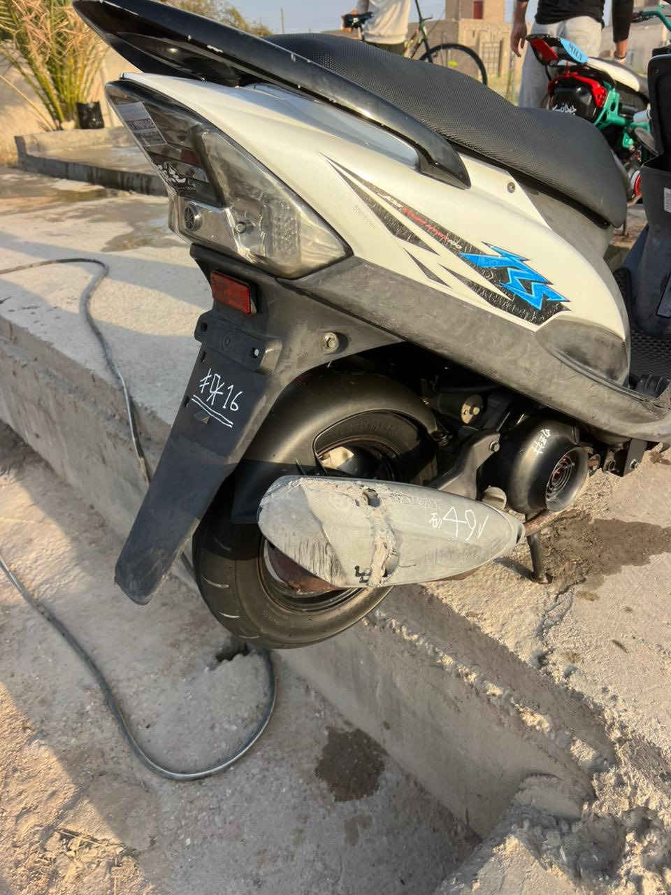 سلام عليكم ماكس لل بيع ماا صالهه شهر من مطلعهه رنبه كلهه ختم واحد ويه لمكينه حته مرايات وياهه ويه مختومه وياهه مثل ماا شوفهه بل صوره كلهه بلاد برقي ماا مفتوح بيهه مكاني لبصره الدير ***********واتساب
