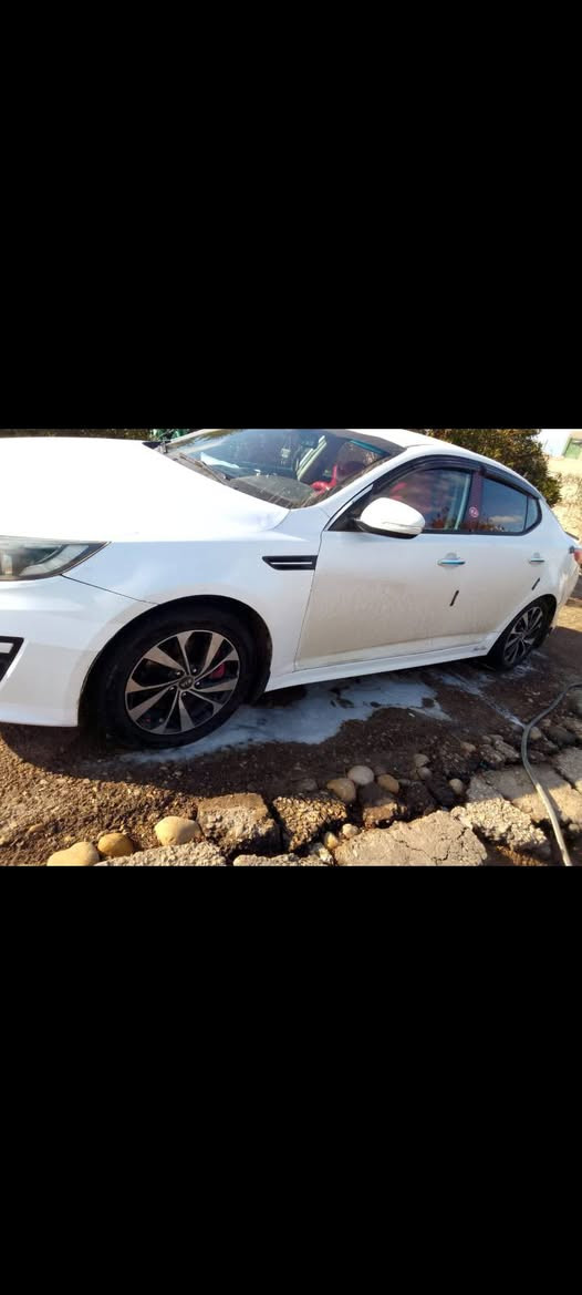 سلام عليكم سيارة كيا اوبتيما خليجي موديل١٤ مواصفات مكان سيارة واسط قضاء الزبيديه السعر ١٢٨ وبيهة مجال ***********
